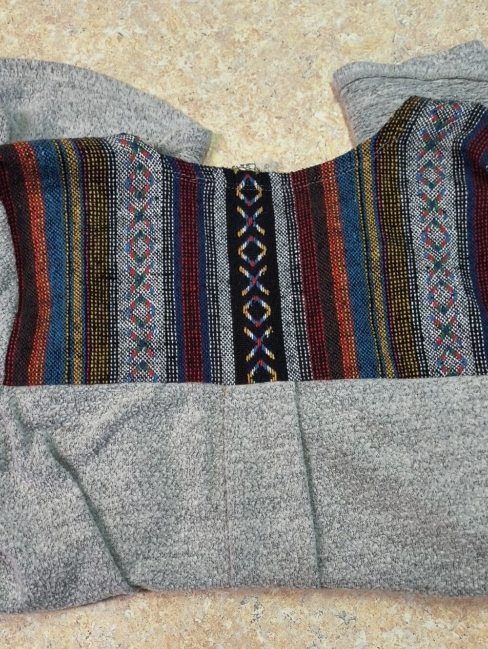 Skonhet Gray  Cardigan with Multicolor Stripe Detail Sz M GUC.